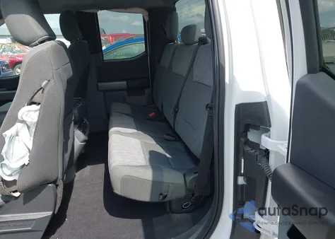 2023 Ford F-150 Xlt z USA, uszkodzony, nr VIN 1FTFX1E58PKE84871